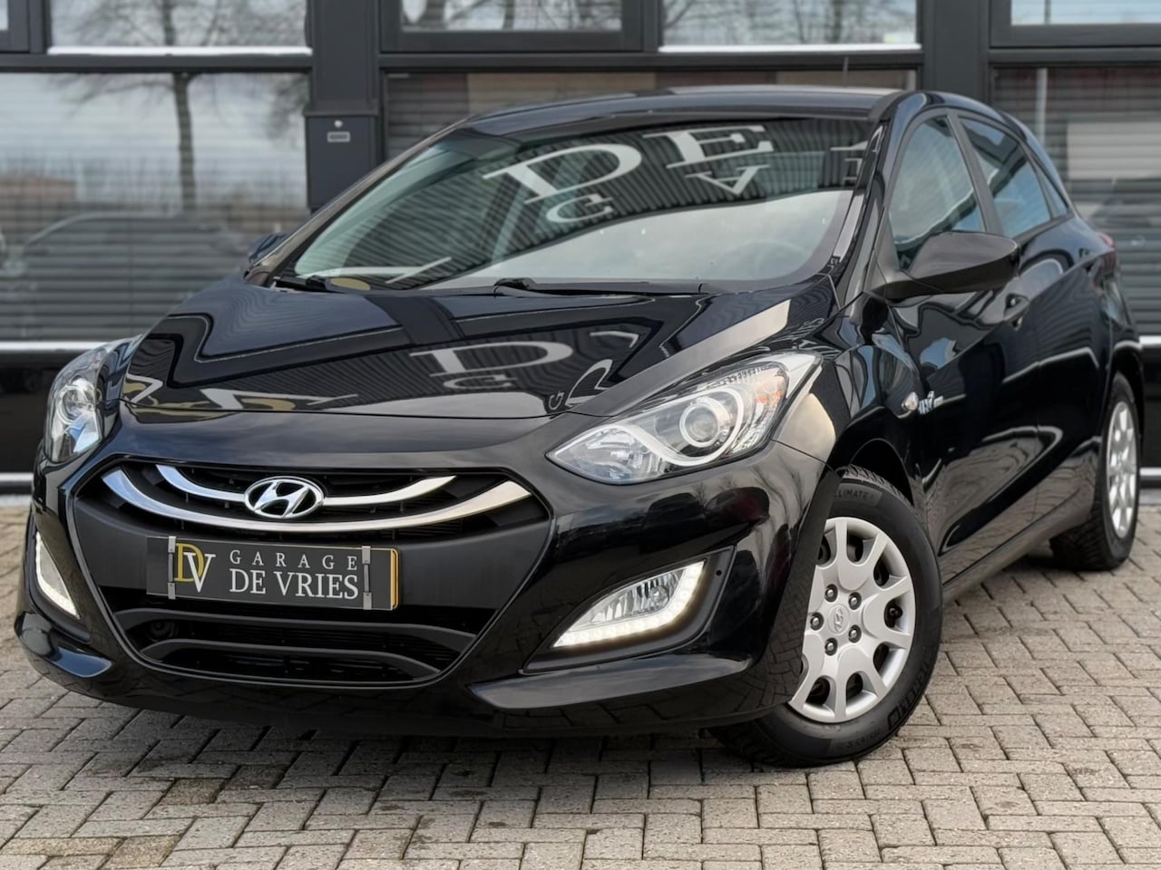 Hyundai i30 - 1.6 GDi 135pk i-Motion Nieuwstaat Orig. NL NAP Garantie - AutoWereld.nl