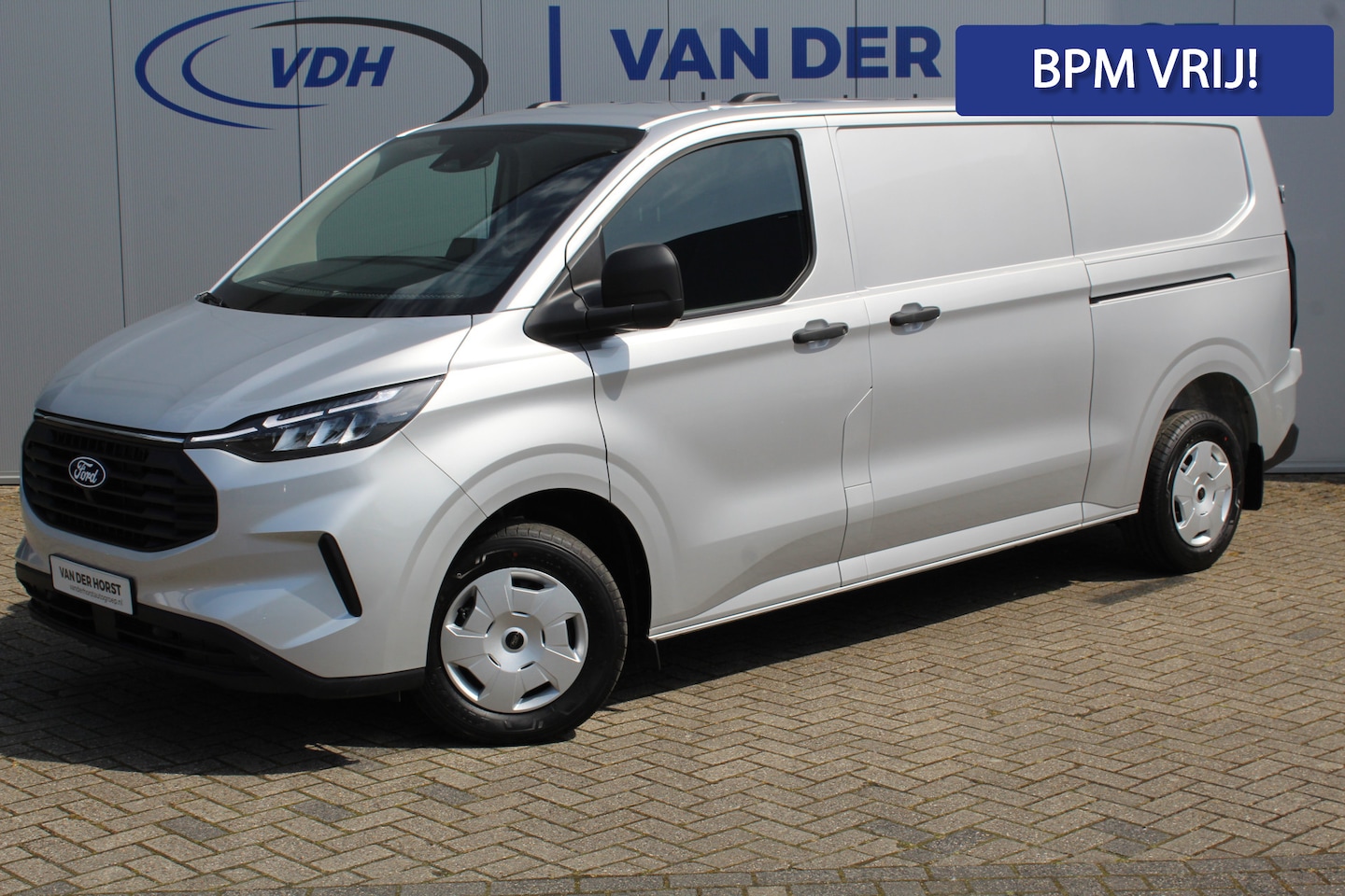 Ford Transit Custom - 320 2.0-136pk TDCI L2H1 ´Trend´, schuifdeur li. + re. ! Overtuig u van de rijkwaliteiten v - AutoWereld.nl