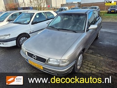 Opel Astra - 1.6i-16V CDX/AUTOMAAT/TREKHAAK