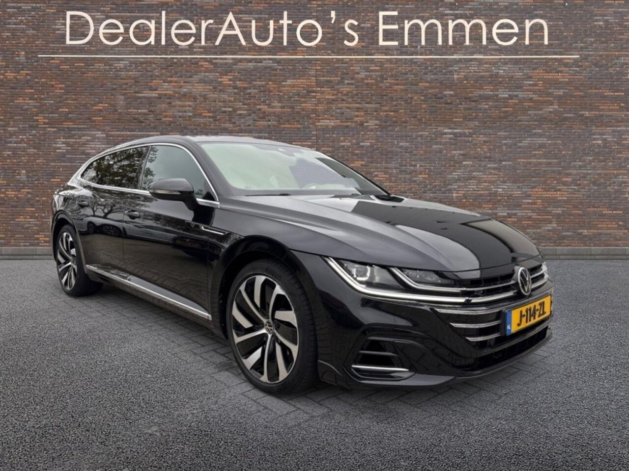 Volkswagen Arteon Shooting Brake - 2.0 TSI R-Line PANODAK VIRTUAL LEDER LED NAVI 19"LMV - AutoWereld.nl