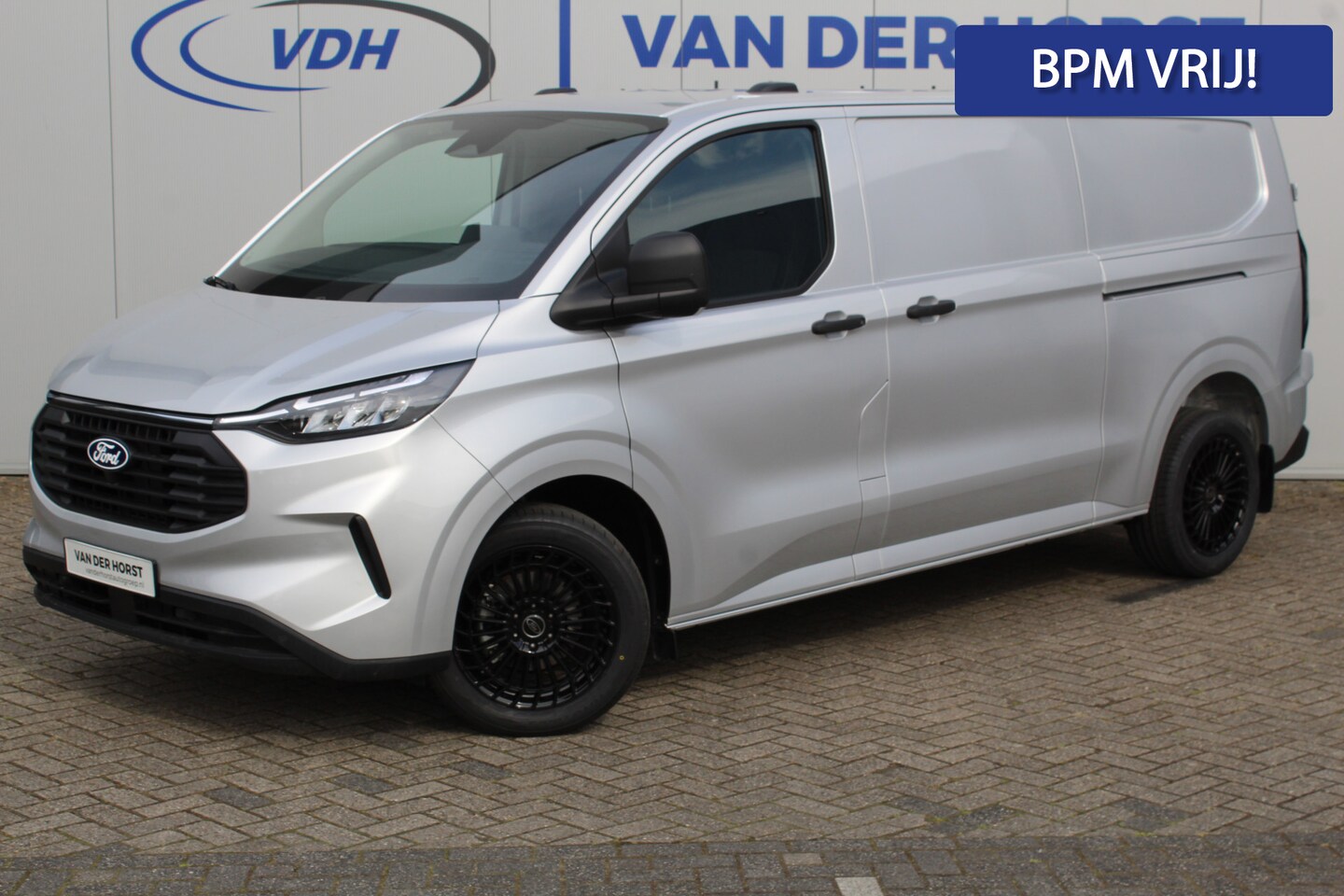 Ford Transit Custom - 320 2.0-136pk TDCI L2H1 ´Trend´, schuifdeur li. + re. ! Overtuig u van de rijkwaliteiten v - AutoWereld.nl