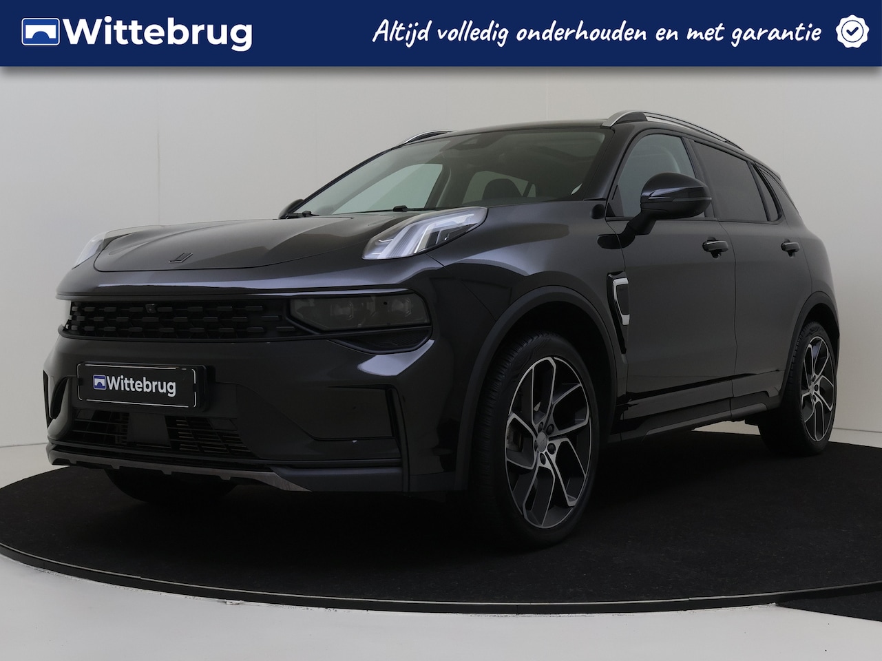 Lynk & Co 01 - 1.5 Black Edition ! +  TREKHAAK ! - AutoWereld.nl