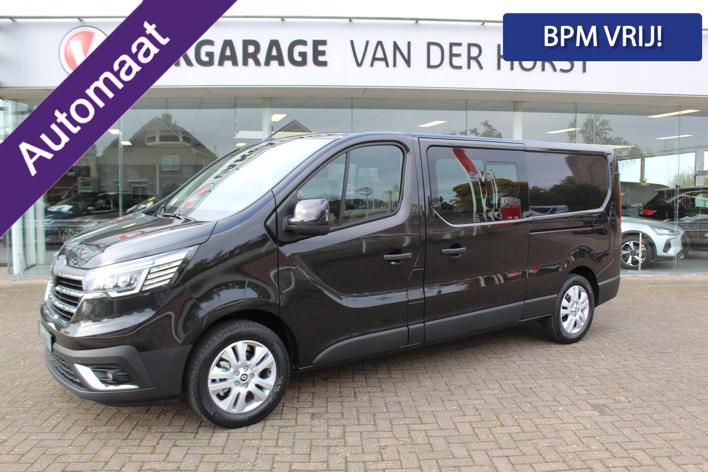 Renault Trafic - 2.0-170pk dCi T29 L2H1 Luxe dubbele cabine AUTOMAAT. Luxe Renault Trafic dubbele cabine. A - AutoWereld.nl