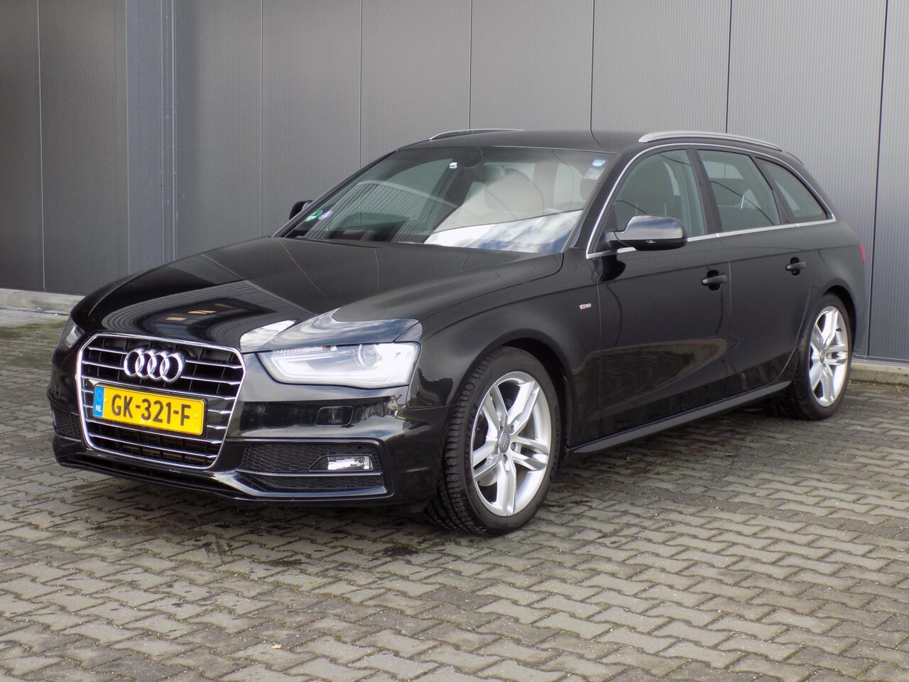 Audi A4 Avant - 1.8 TFSI S Edition Automaat - AutoWereld.nl