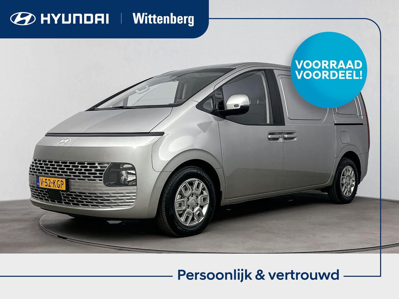 Hyundai Staria - 1.6 T-GDI HEV | 3-pers VAN | 225 pk Hybrid | Automaat | 17 inch Lichtmetalen velgen | Navi - AutoWereld.nl