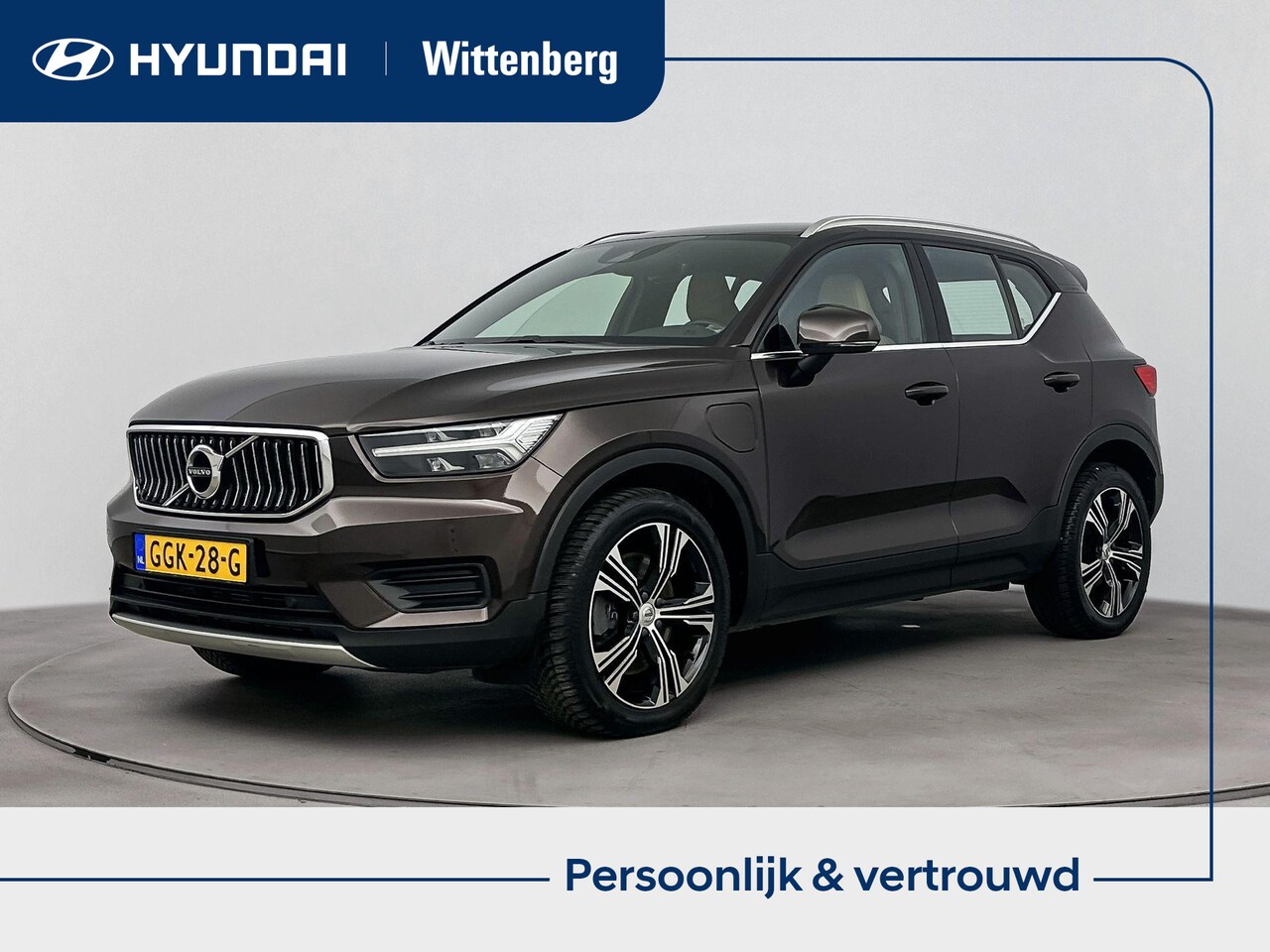 Volvo XC40 - 1.5 T5 Twin Engine Inscription | Leder | Navigatie | Camera | Elektr. achterklep - AutoWereld.nl