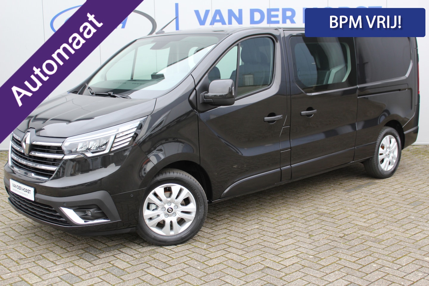 Renault Trafic - 2.0-170pk dCi T29 L2H1 Luxe dubbele cabine AUTOMAAT. Luxe Renault Trafic dubbele cabine. A - AutoWereld.nl