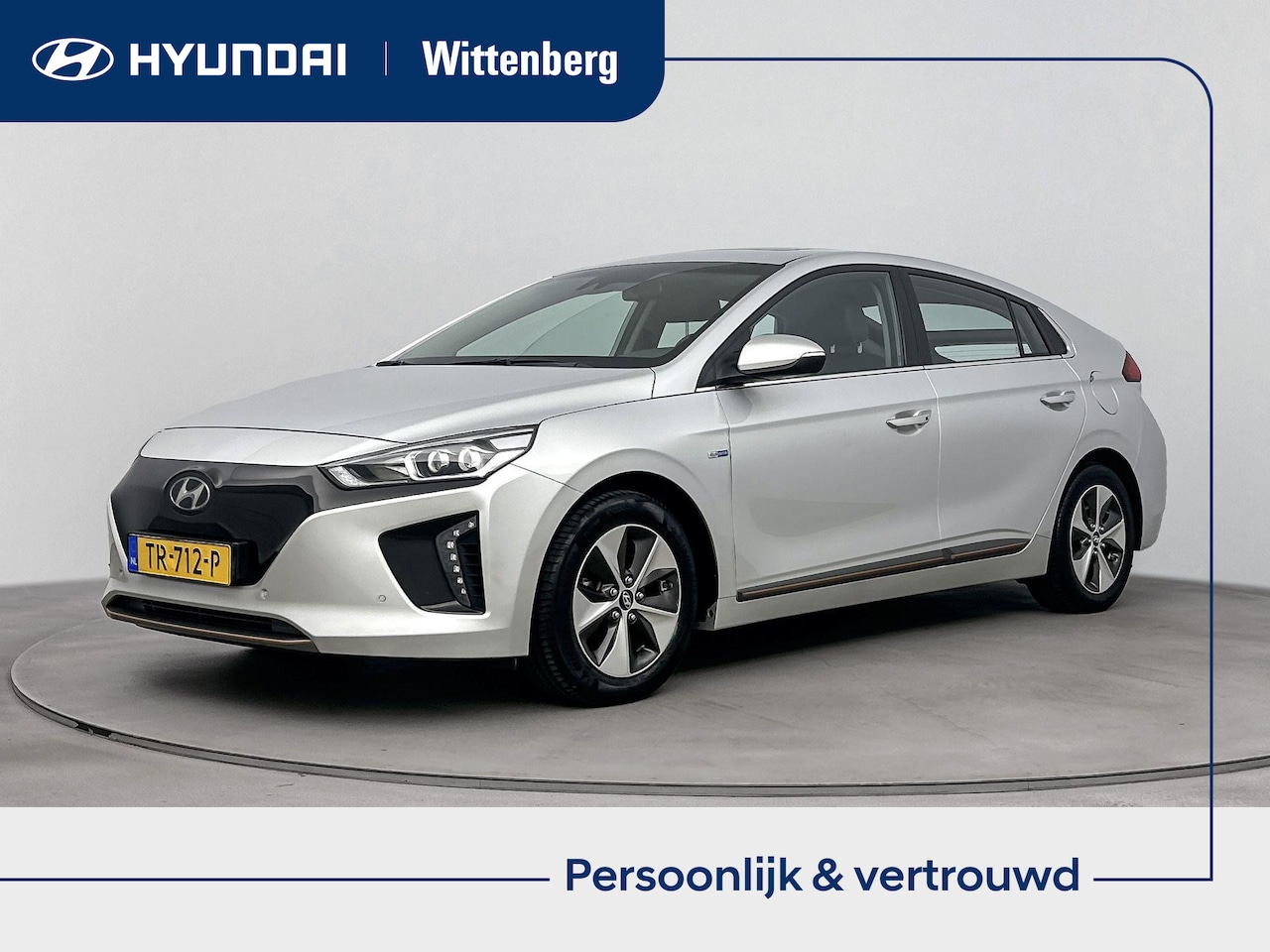 Hyundai IONIQ - Premium EV Leder | Navigatie | Camera | Keyless - AutoWereld.nl