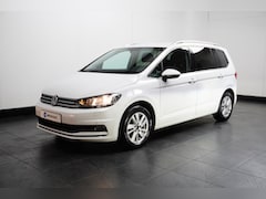 Volkswagen Touran - 1.5 TSI 150PK DSG Highline 7p | Trekhaak| stoel+stuurverwarming| App connect|