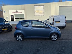 Toyota Aygo - 1.0-12V + NL AUTO KM 141552 ZEER MOOI 3250E