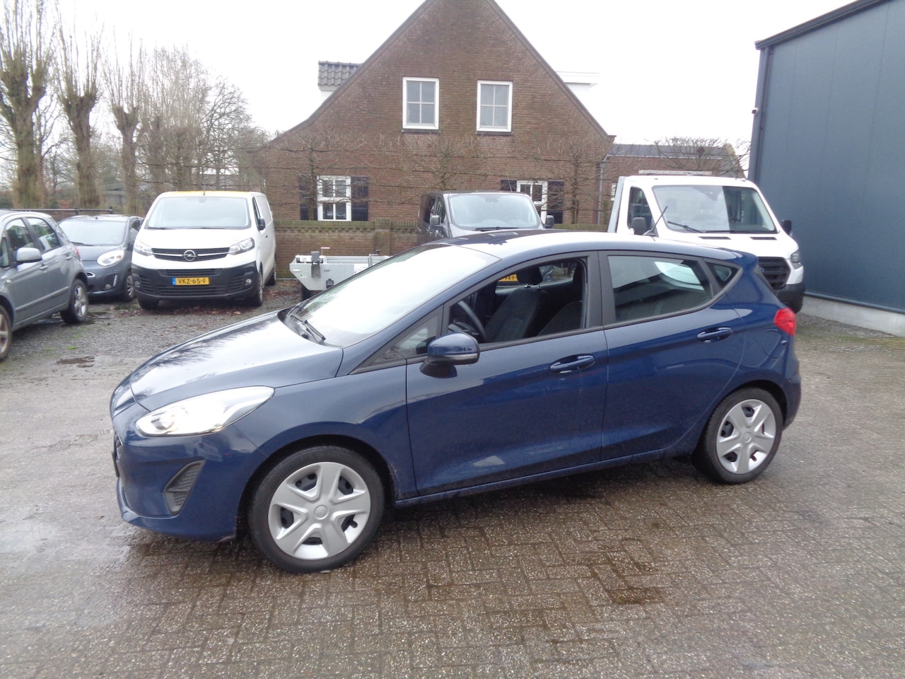 Ford Fiesta - 1.1 Trend airco, pdc, trekhaak, bluetooth - AutoWereld.nl