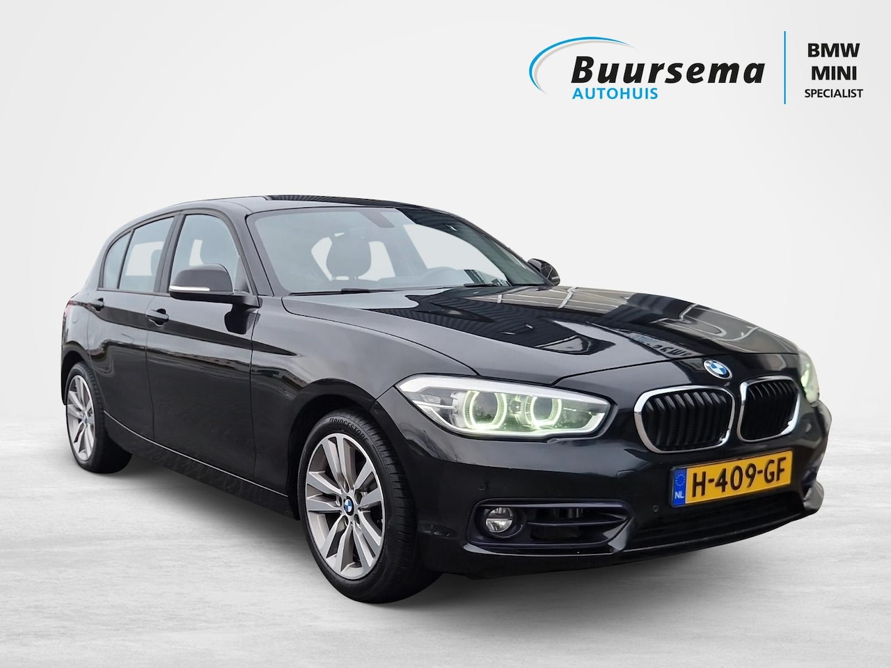 BMW 1-serie - 116i Ed.Sport-Line | Afneembare trekhaak | Sport interieur | Bluetooth Telefoon | Navigati - AutoWereld.nl