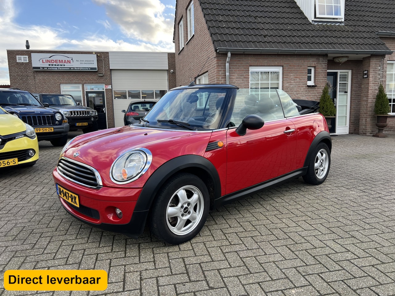 MINI Cabrio - Mini 1.6 One Salt Airconditioning Leder 87.000km! - AutoWereld.nl