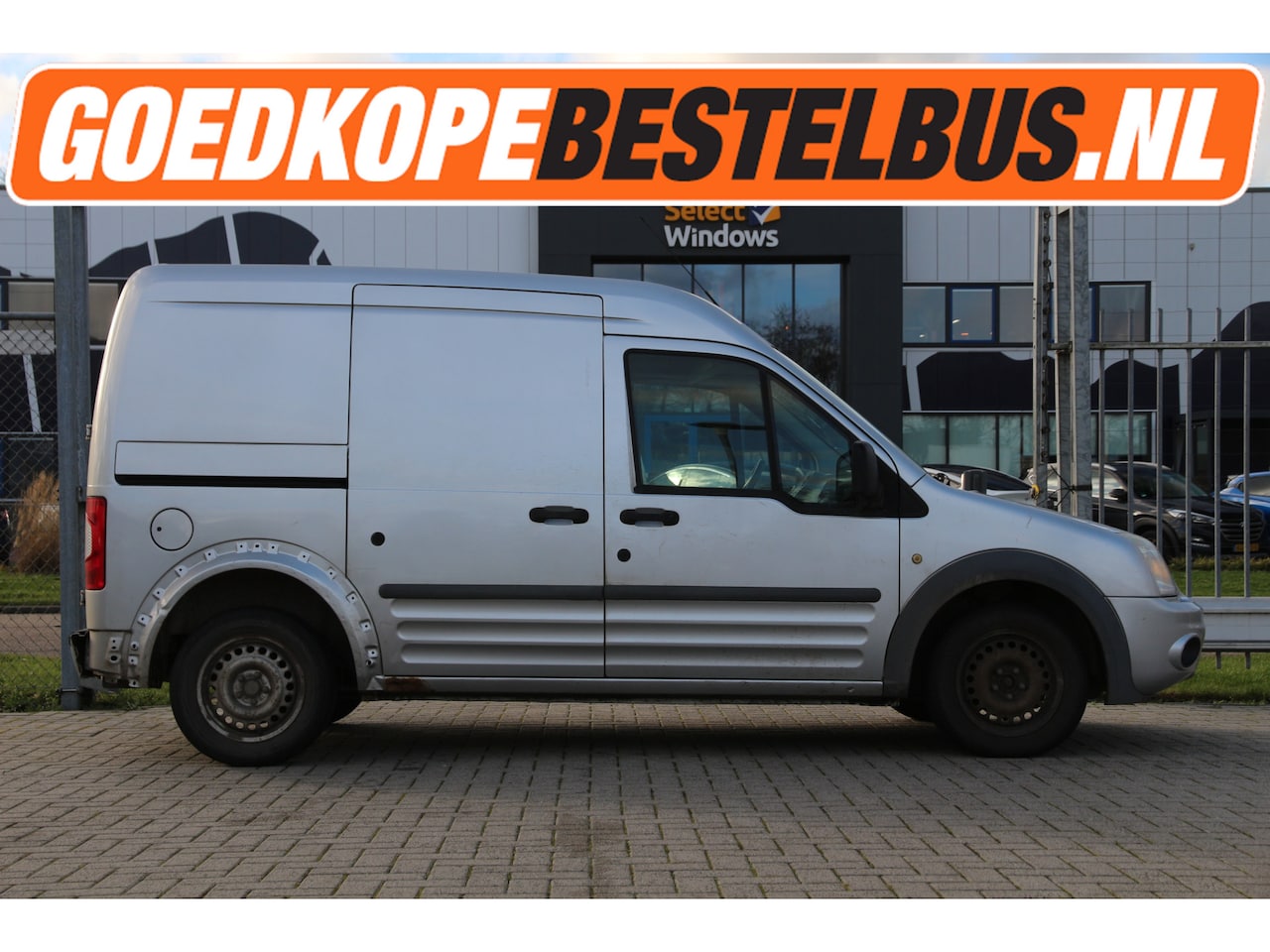 Ford Transit Connect - T230L 1.8 TDCI 90PK / Trekhaak / Airco.. - AutoWereld.nl