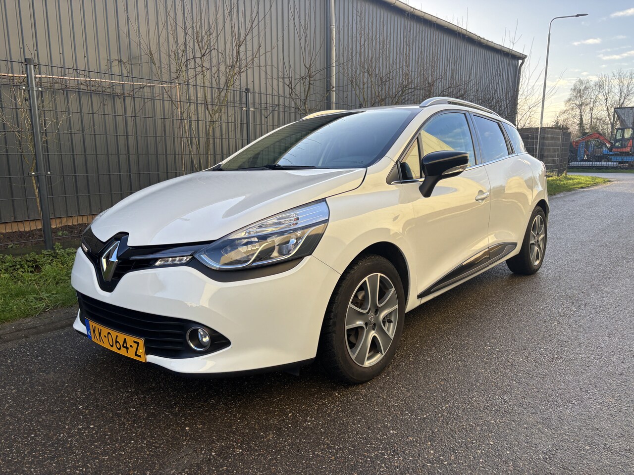 Renault Clio Estate - 0.9 TCe Night&Day / NAVI / AIRCO / CRUISE / 121dkm! NAP! - AutoWereld.nl