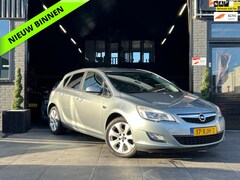 Opel Astra - 1.4 Business +|Airco|CruiseControl|Navi|NAP|APK|