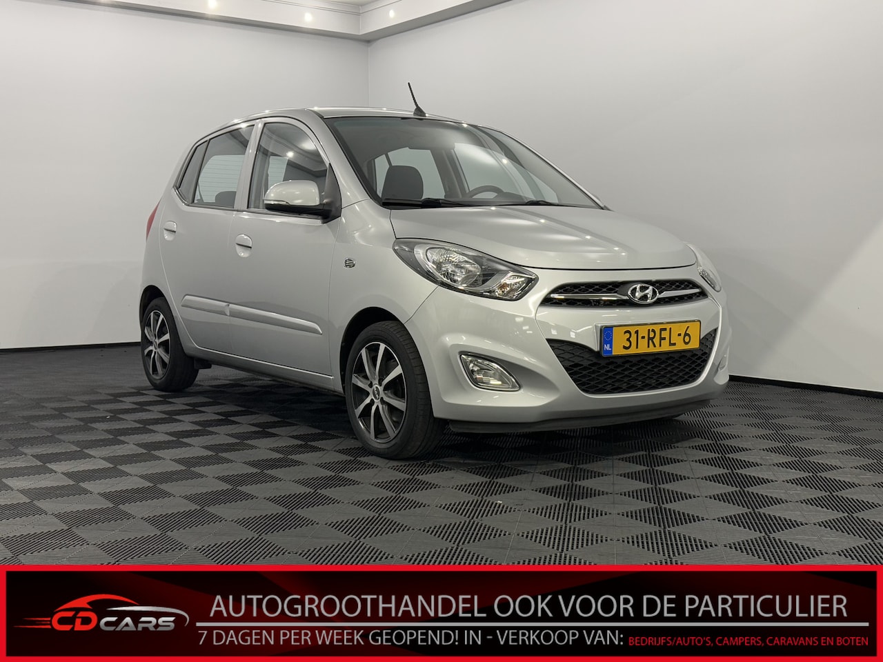 Hyundai i10 - 1.2 i-Catcher Airco, Radio, Mistlamp, Elektrische ramen - AutoWereld.nl