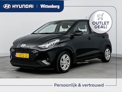 Hyundai i10 - 1.0 PREMIUM | OUTLET DEAL | NAVI | CLIMA | CRUISE | CAMERA | PDC | FABRIEKSGARANTIE GELDIG