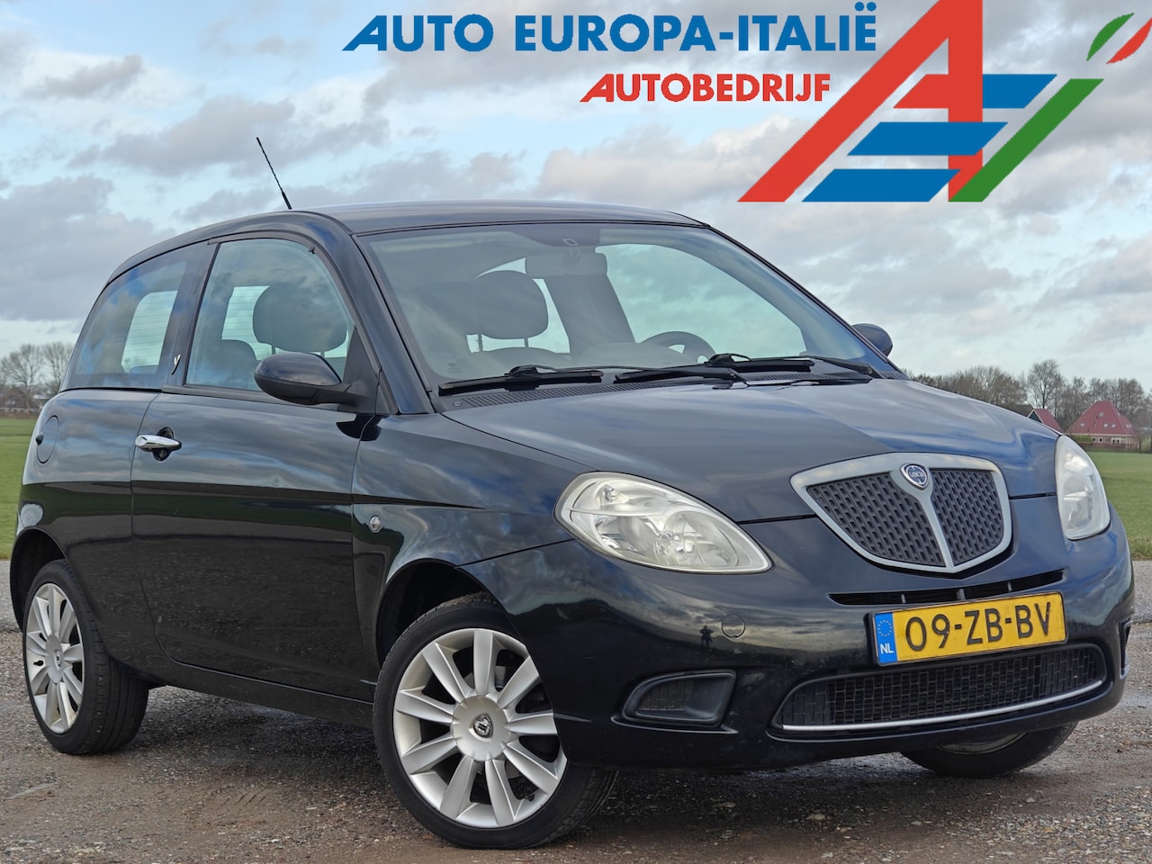 Lancia Y(psilon) - Ypsilon 1.2 Argento - AutoWereld.nl