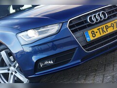 Audi A4 Avant - 1.8 TFSI Business Edition Automaat - Scuba Blue - Topstaat