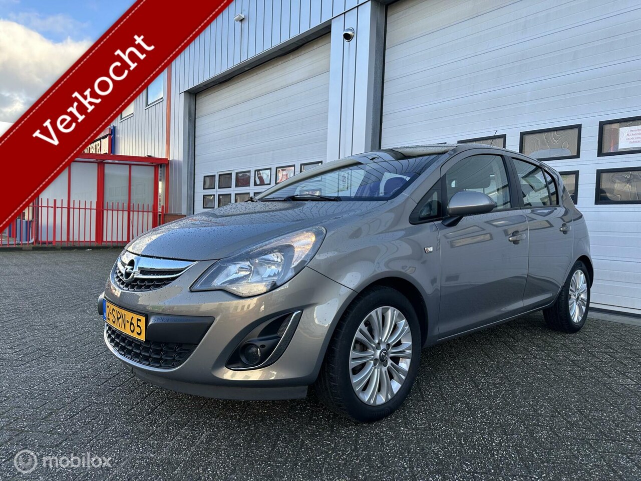 Opel Corsa - 1.2-16V Cosmo/5-Drs/ECC/Cruise/LMV/PDC/1e EIG/APK/ - AutoWereld.nl