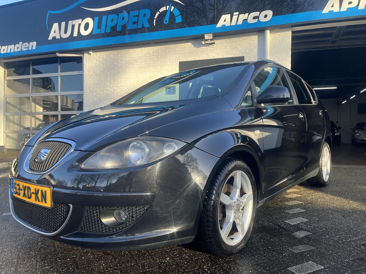 Seat Altea XL - 1.6 Stylance /Lm velgen/All season banden - AutoWereld.nl