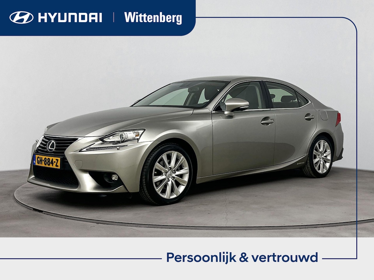 Lexus IS - 300h 25th Edition | Navigatie | Camera | Stoelverwarming | Parkeersensoren | - AutoWereld.nl