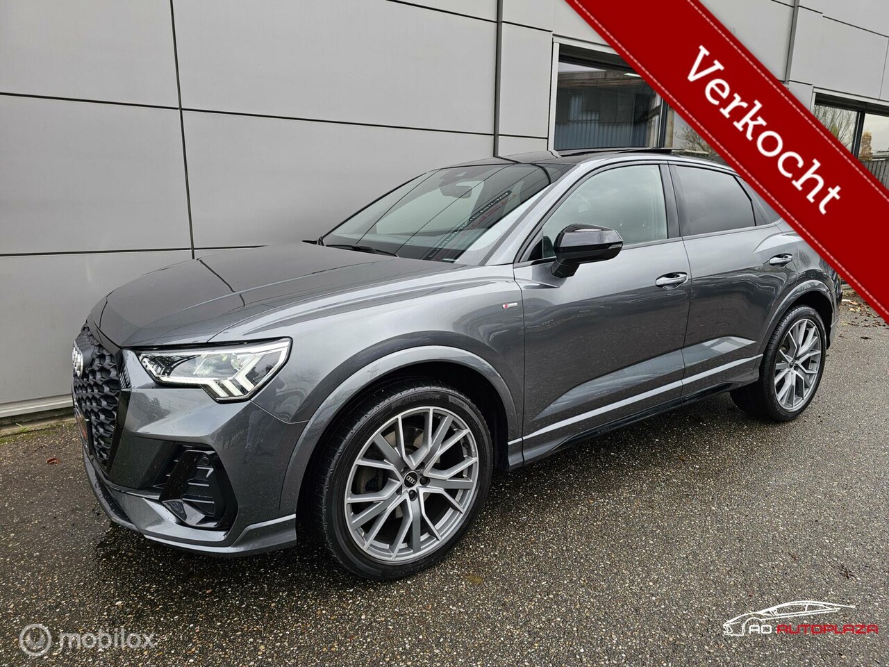 Audi Q3 Sportback - 40 TFSI quattro 3x S-line Pano/Keyless/Trekhaak - AutoWereld.nl