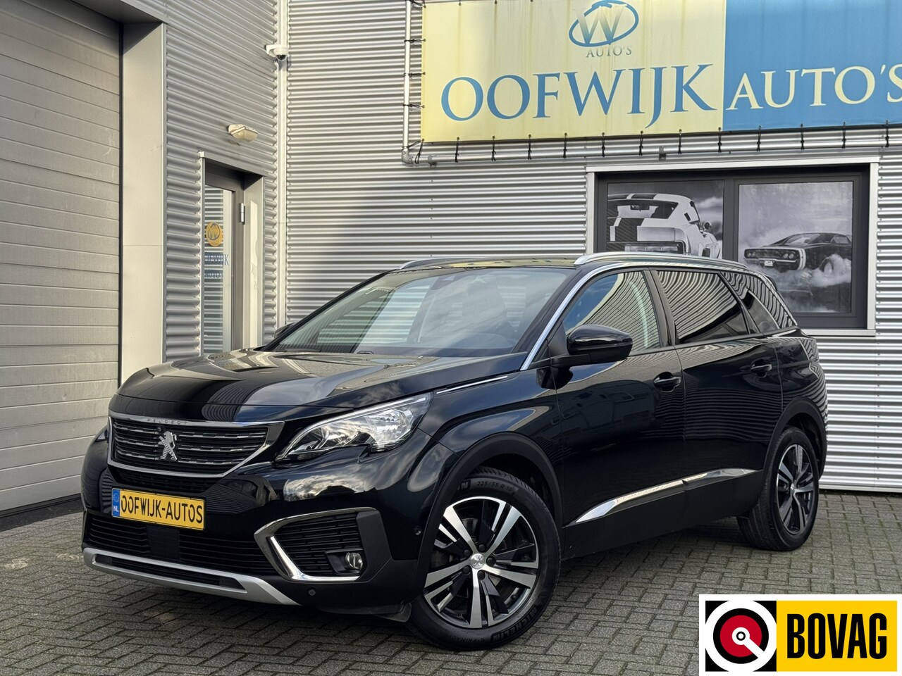 Peugeot 5008 - 1.2 PureTech Allure 7p Automaat Clima Navi 360 Camera CarPlay - AutoWereld.nl