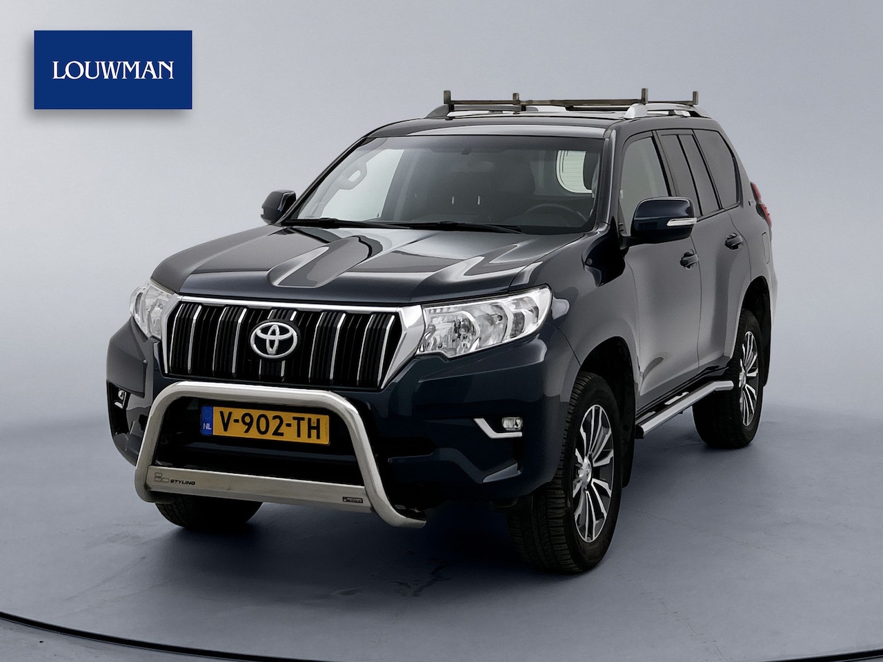 Toyota Land Cruiser Challenger - 2.8 D-4D-F Window Van 3500 kg Trekhaak Navigatie Achteruitrijcamera - AutoWereld.nl