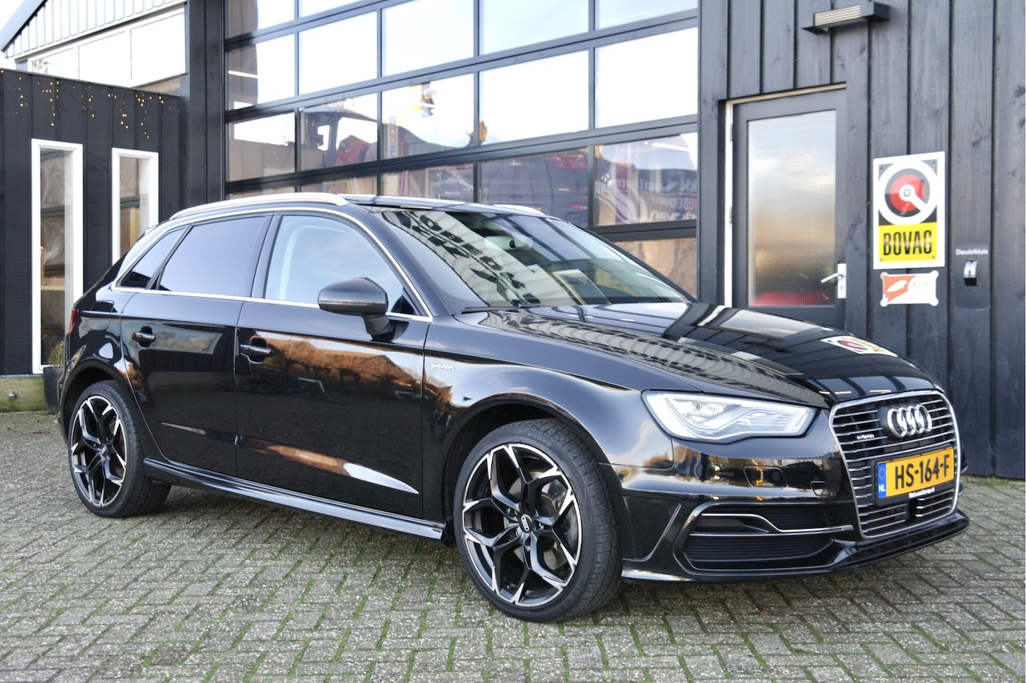 Audi A3 Sportback - 1.4 e-tron PHEV Ambition Pro Line plus | NL-Auto | Cruise | Navi | Stoelverwarming | Clima - AutoWereld.nl