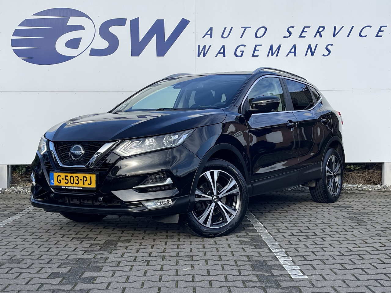 Nissan Qashqai - 1.3 DIG-T N-Connecta | Trekhaak | Pano | CarPlay | 360* Camera | DAB+ | 18 inch - AutoWereld.nl