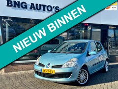 Renault Clio - 1.2 TCE Rip Curl