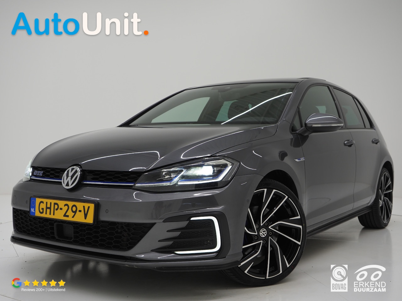 Volkswagen Golf - 1.4 TSI PHEV GTE | Panoramadak | Virtual Cockpit | Adaptive Cruise | Camera | LED - AutoWereld.nl