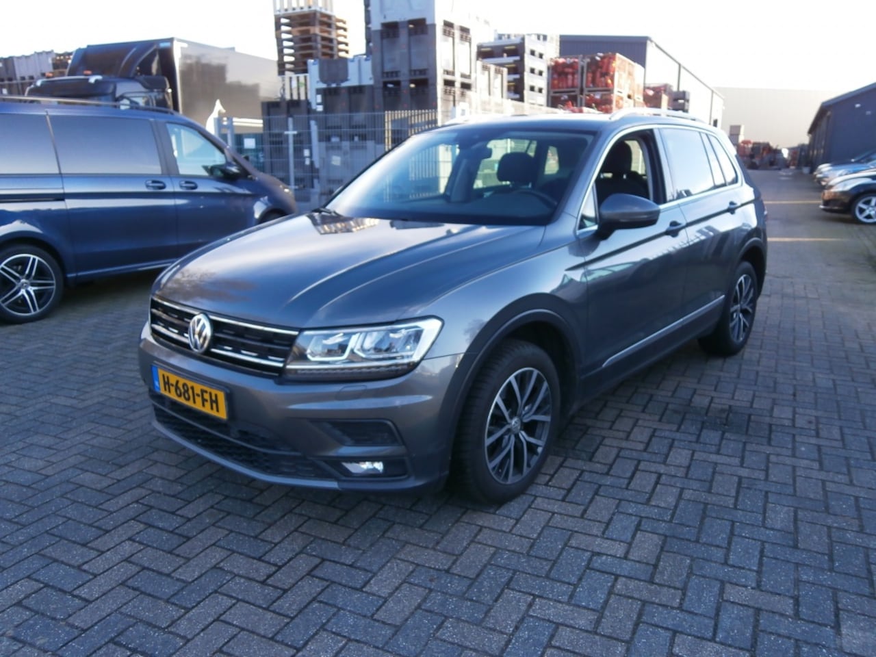 Volkswagen Tiguan - 1.5 TSI ACT Highl. - AutoWereld.nl