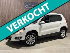 Volkswagen Tiguan - 2.0 TSI Sport&Style 2013 DSG PANO LEDER NAVI