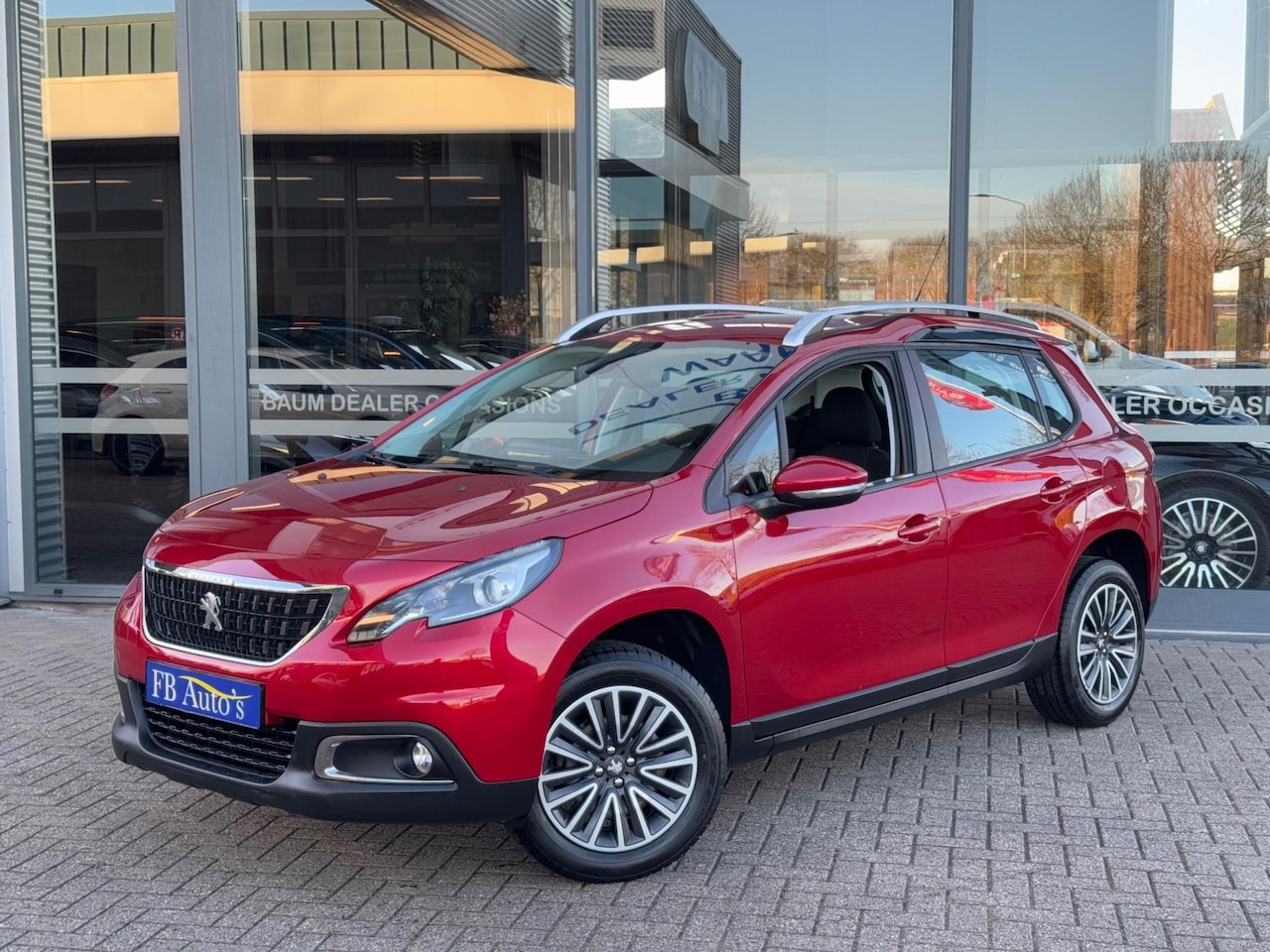 Peugeot 2008 - 1.2 PureTech Active Airco Navi - AutoWereld.nl