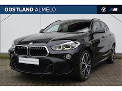 BMW X2 - sDrive20i High Executive M Sport Automaat / Panoramadak / Achteruitrijcamera / LED / Stoel