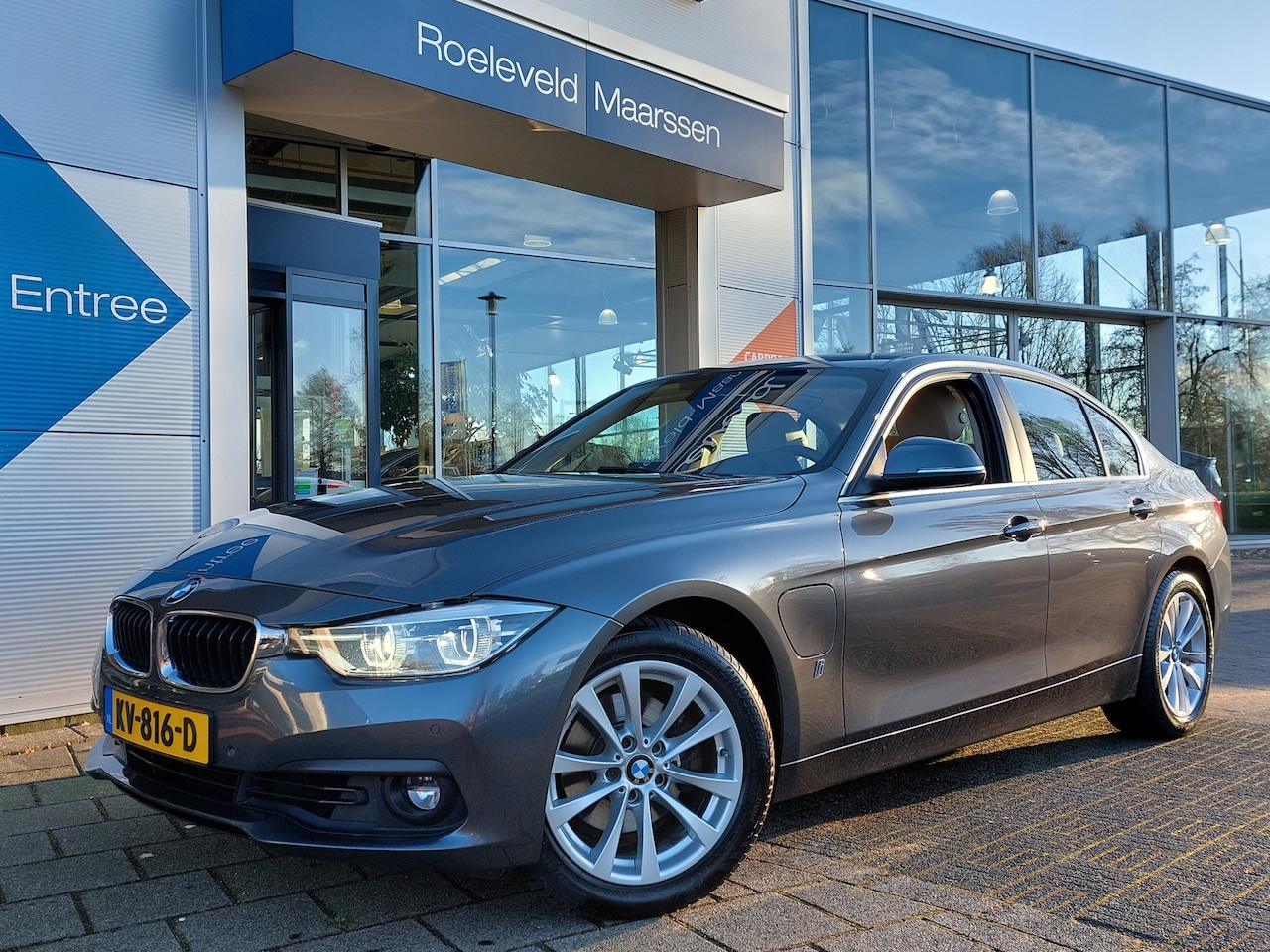 BMW 3-serie - 330e 184pk Automaat High Executive | Plug-In Hybrid | Navi | Clima | Cruise | Leder+Verwar - AutoWereld.nl