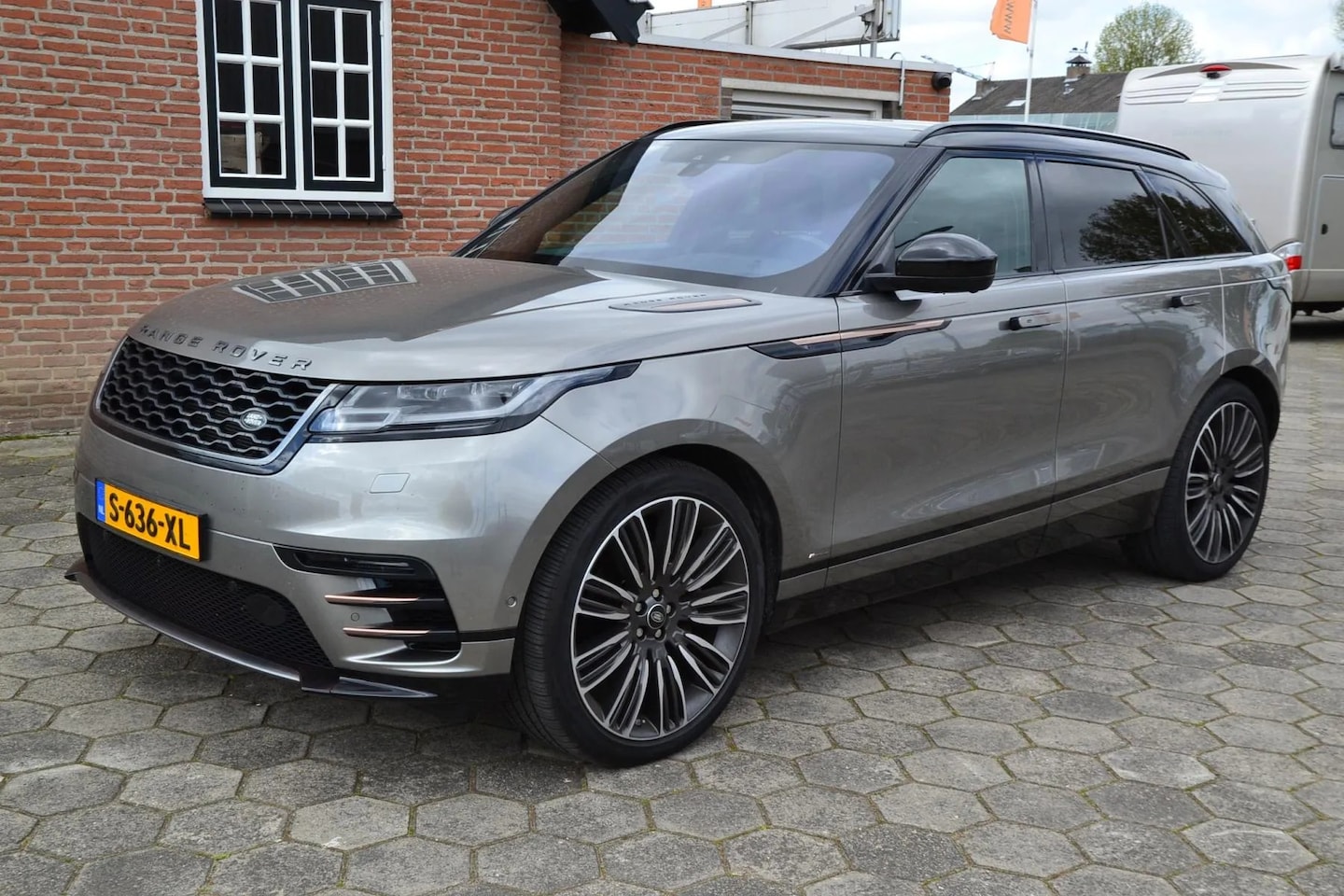 Land Rover Range Rover Velar - P380 3.0 V6 Supercharged R-Dynamic HSE - AutoWereld.nl