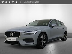 Volvo V60 - B3 Essential Edition | Trekhaak | Stuur en stoelverwarming |