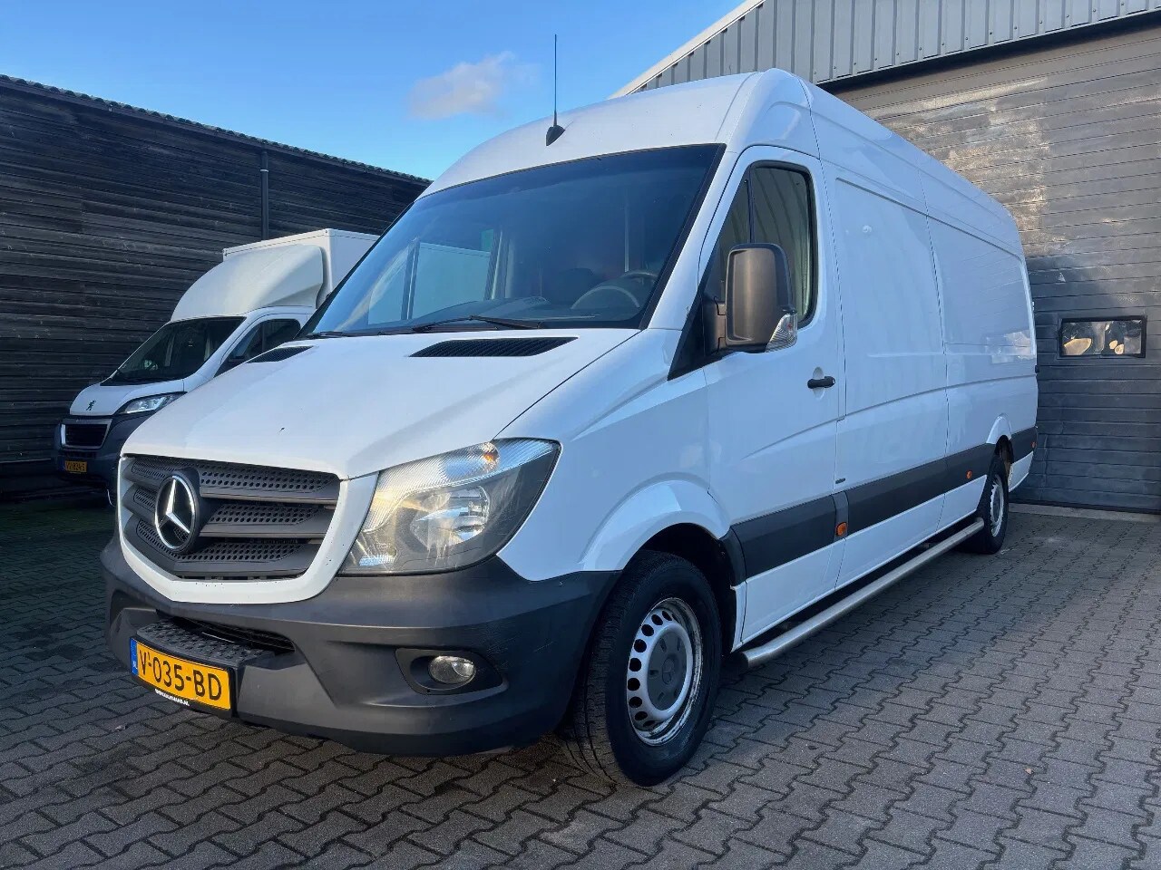 Mercedes-Benz Sprinter - 314 CDI Automaat L3 H2 Airco Cruisecontrol Navi Camera - AutoWereld.nl