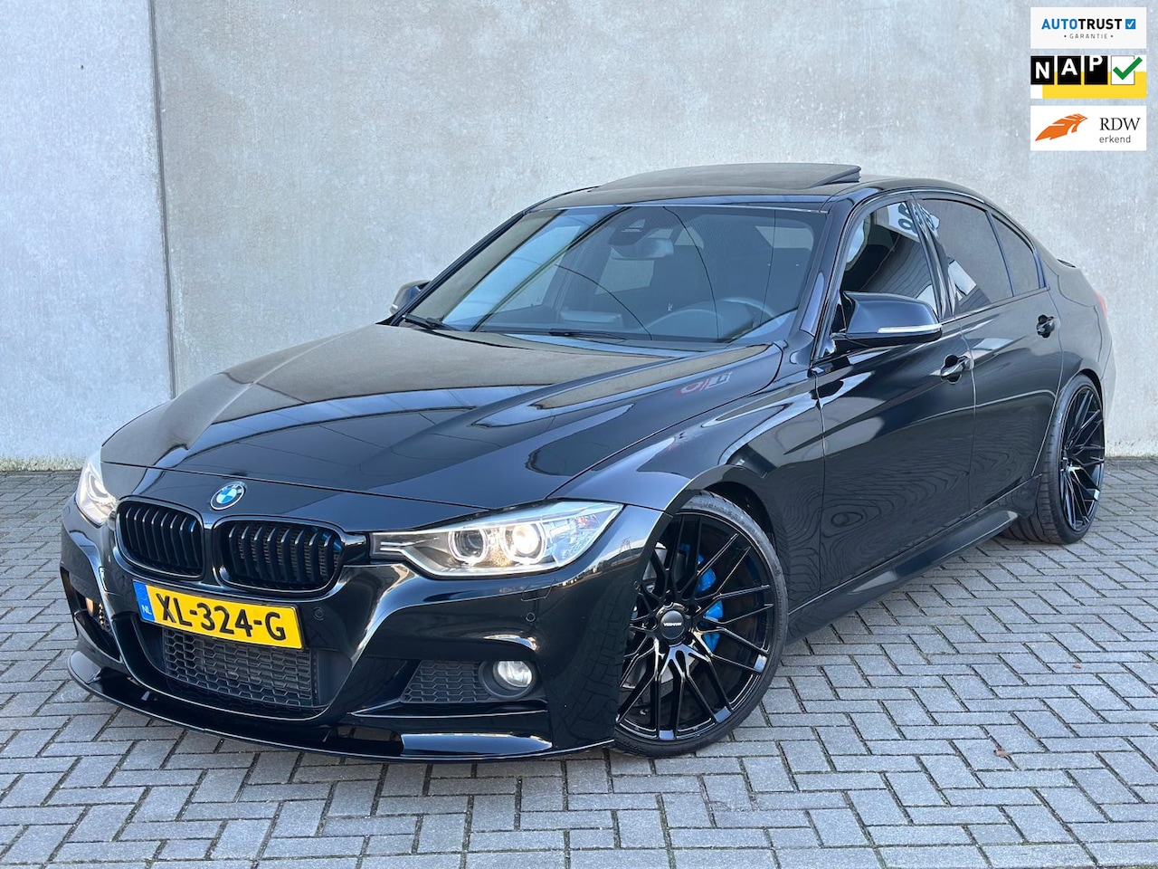 BMW 3-serie - 335i M-Performance 20'' Open dak 400PK Garantie - AutoWereld.nl