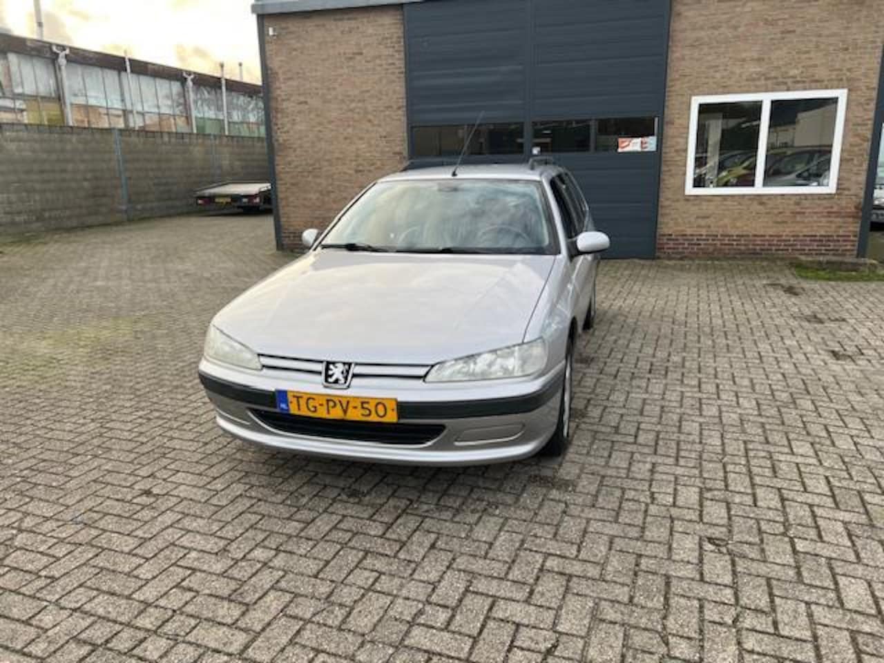 Peugeot 406 Break - 2.0-16V ST__Automaat - AutoWereld.nl