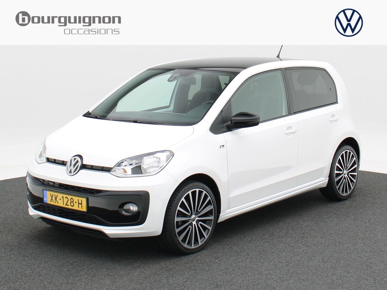 Volkswagen Up! - 1.0 BMT R-Line | Climate Controle | 17 Inch | Beats Audio | Parkeersensoren | Privacy Glas - AutoWereld.nl