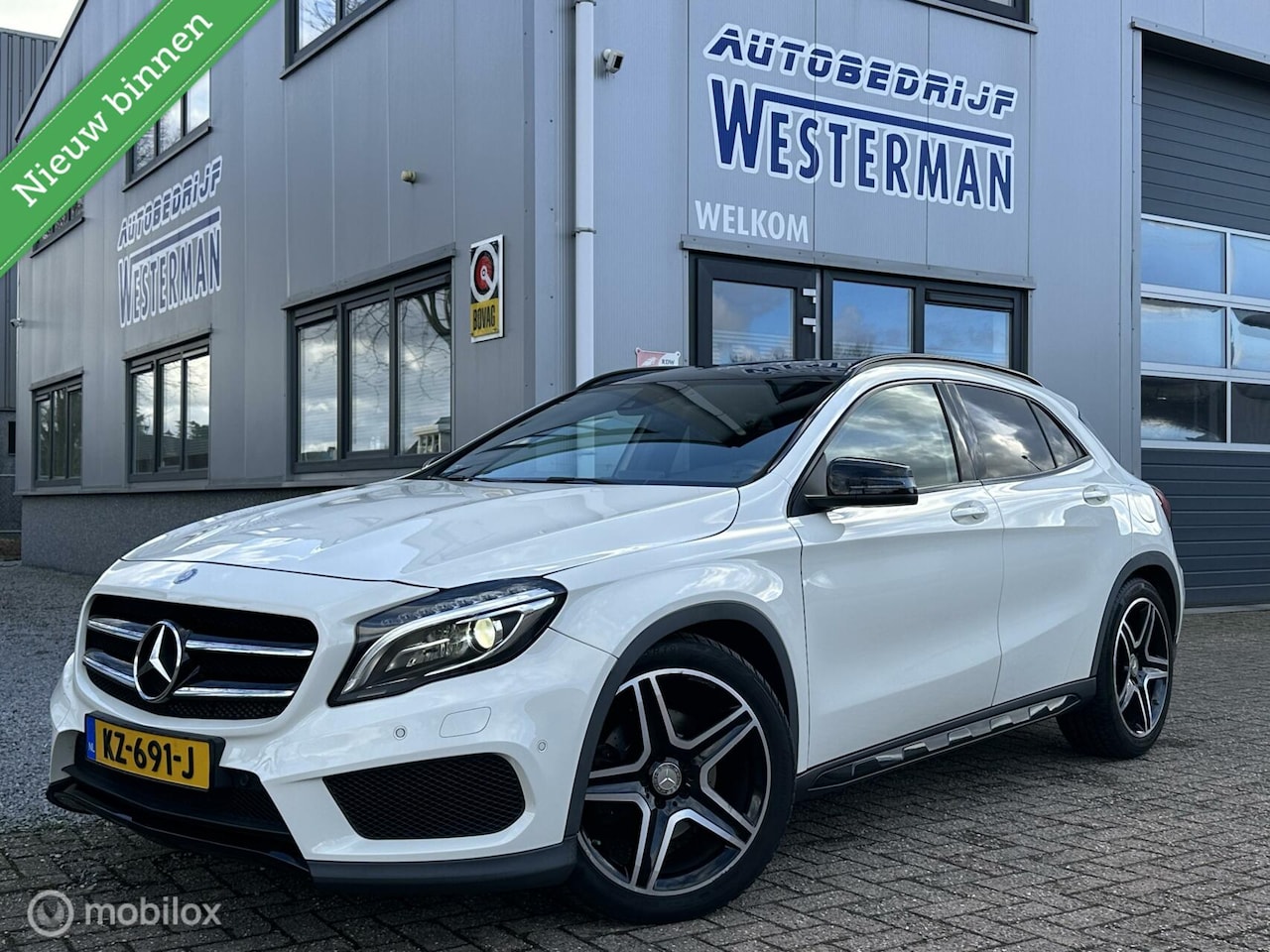 Mercedes-Benz GLA-Klasse - 250 AMG Line Navi Pano Clima Cruise Camera 19"Lmv etc. - AutoWereld.nl