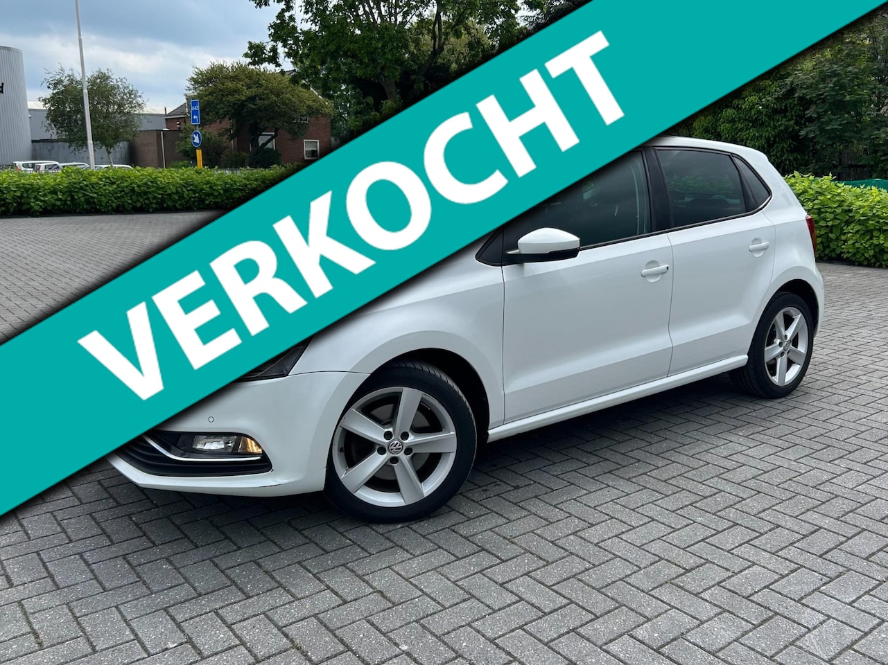 Volkswagen Polo - 1.2 TSI Highline | Automaat | Pano-schuif dak | Climate control | - AutoWereld.nl