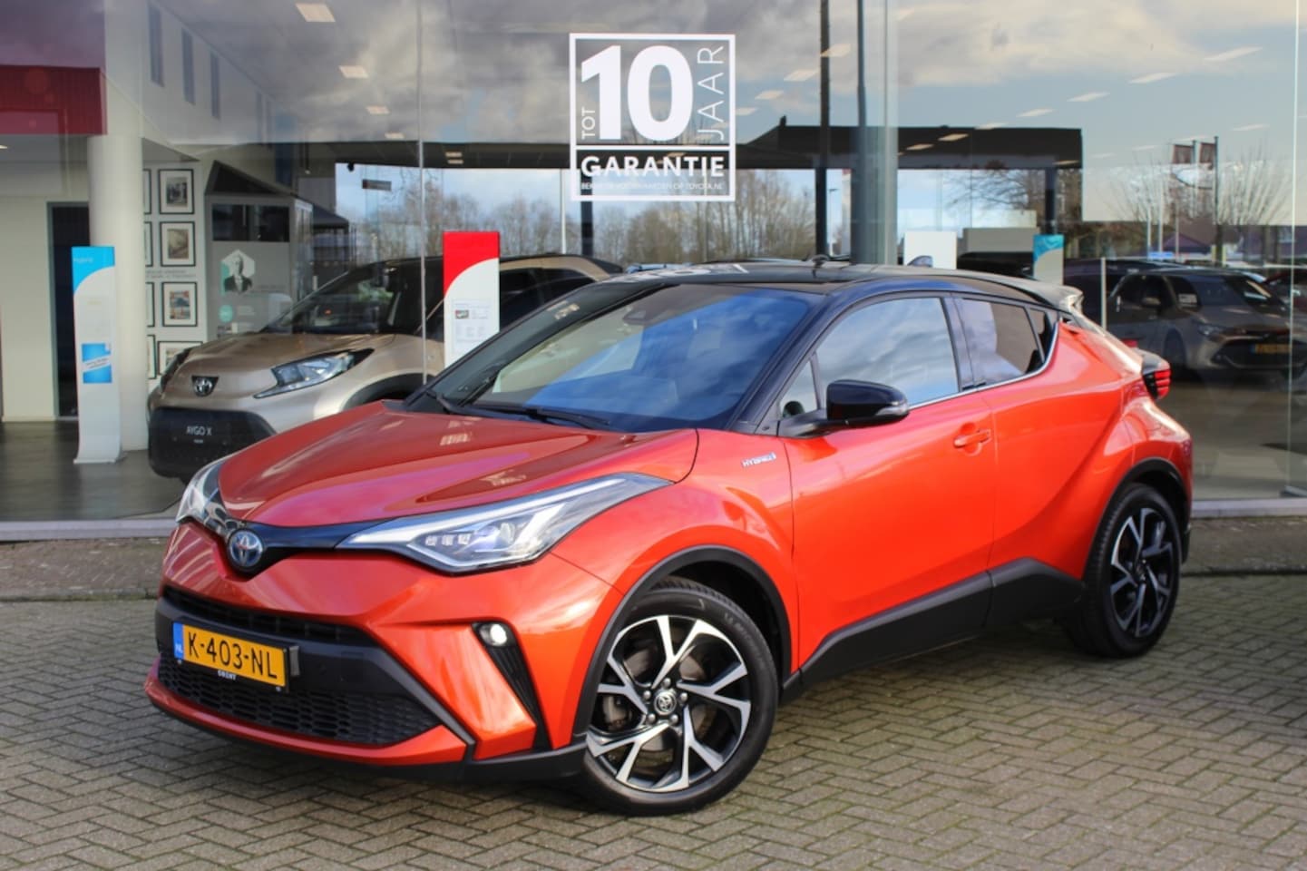 Toyota C-HR - 2.0 Hybrid Business Plus | Trekhaak | JBL | Navi | Keyless Entry - AutoWereld.nl