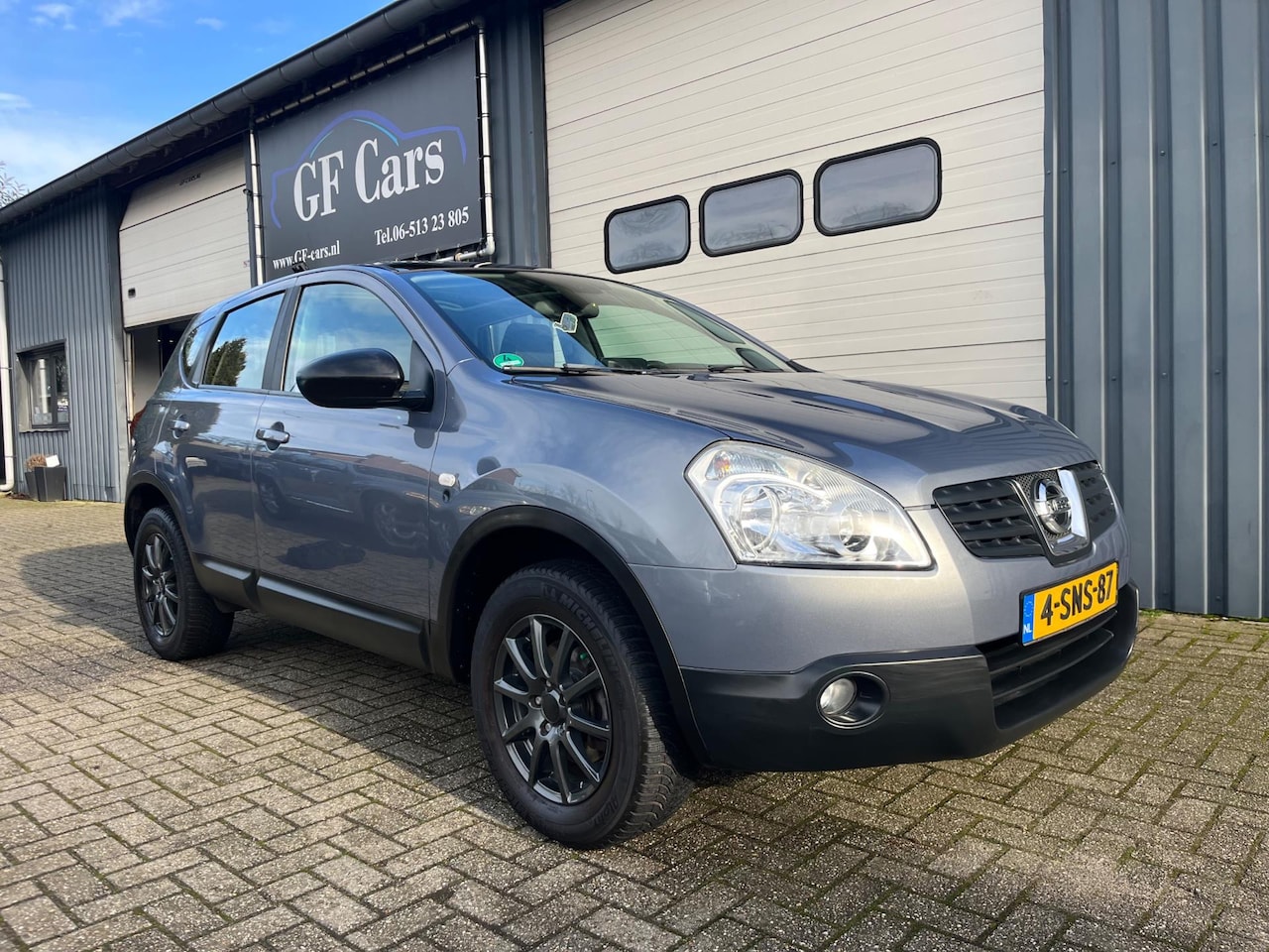 Nissan Qashqai - 2.0 Tekna Premium 4WD 2008 APK AIRCO - AutoWereld.nl