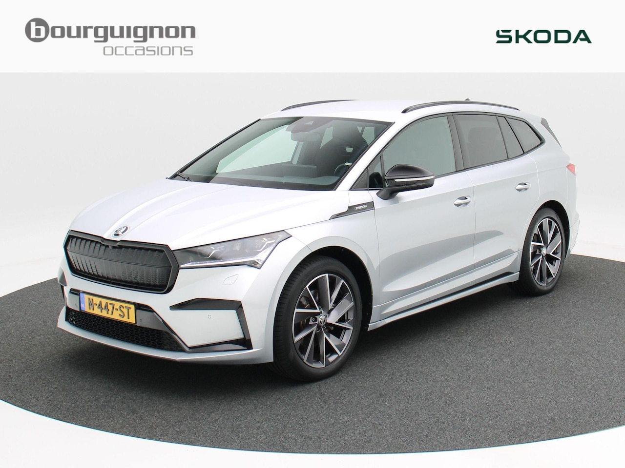 Skoda Enyaq iV - 60 180 Pk Sportline | Full LED | Trekhaak | 20 Inch | Privacy Glass | Camera | 67.067 Km!! - AutoWereld.nl